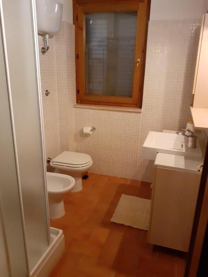Ferienwohnung Il Poggio Da Leo Capanne Exterior foto